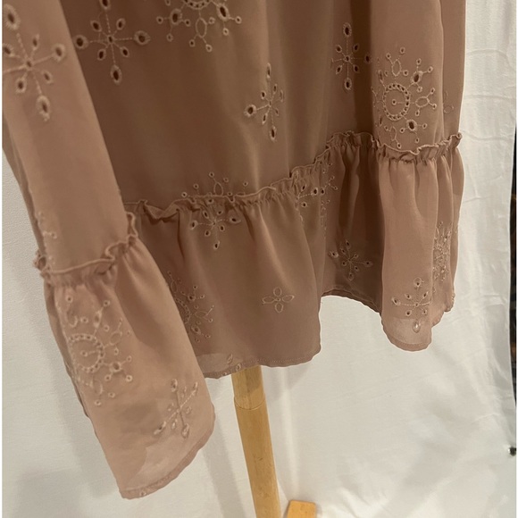 BABY DOLL DRESS TAN SIZE SMALL - Picture 4 of 8